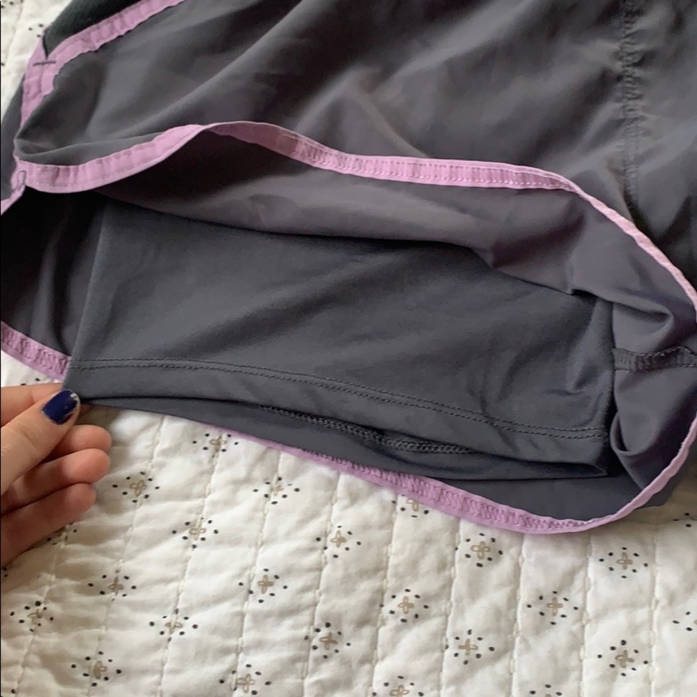 Running shorts - Picture 2 of 2
